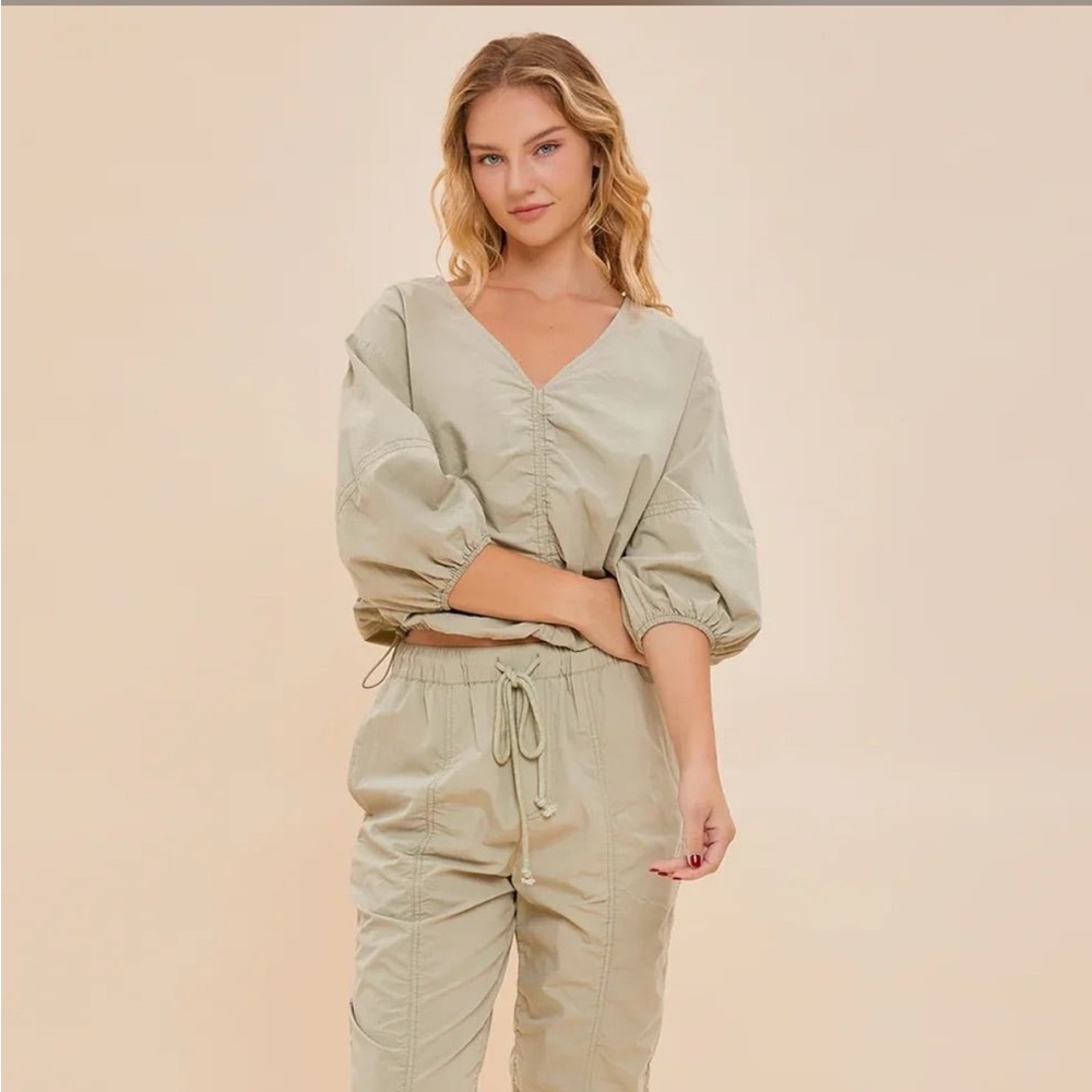 Mustard Seed Balloon Top and Cargo Pants Set